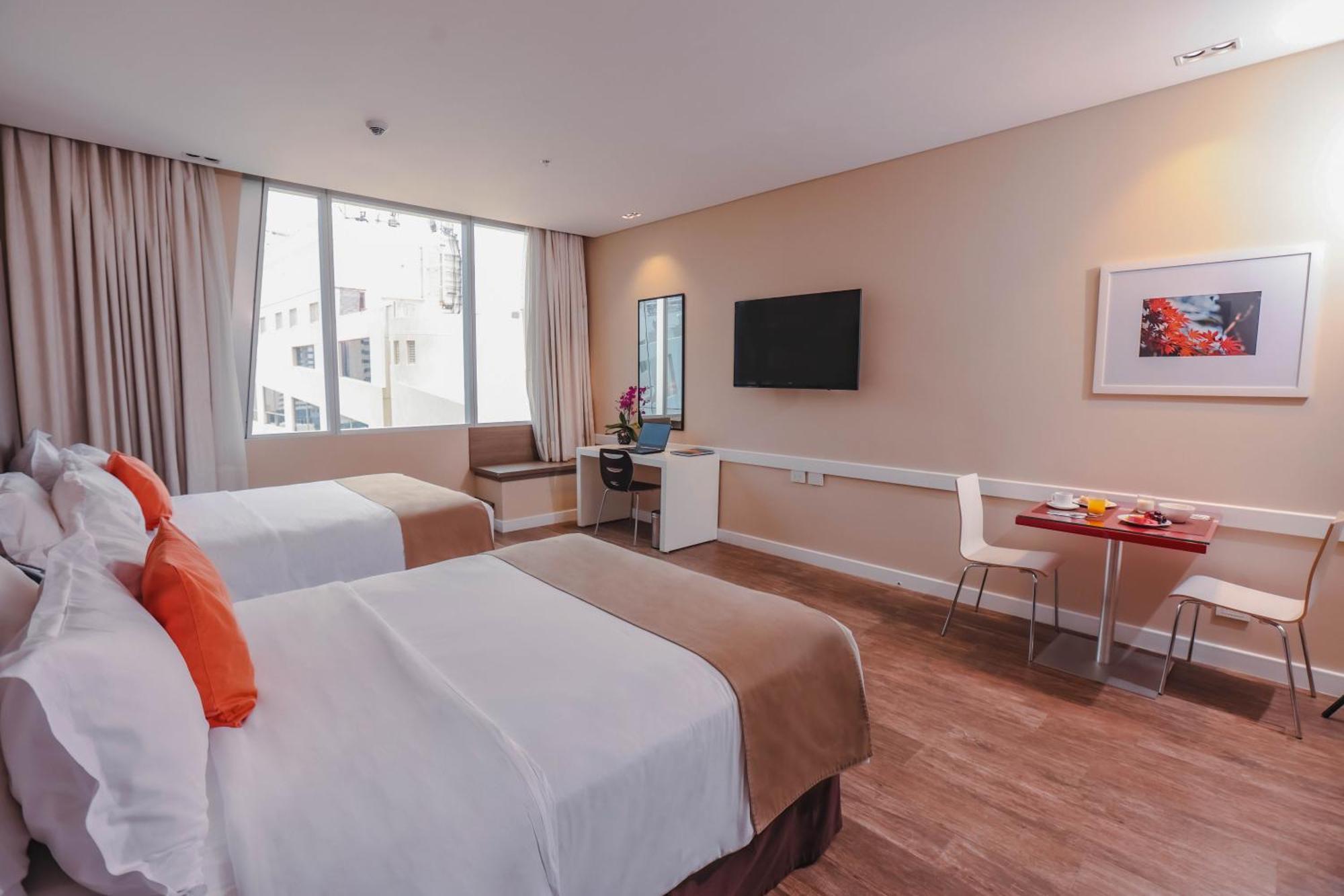 Paseo La Galeria Hotel & Suites Асунсион Екстериор снимка