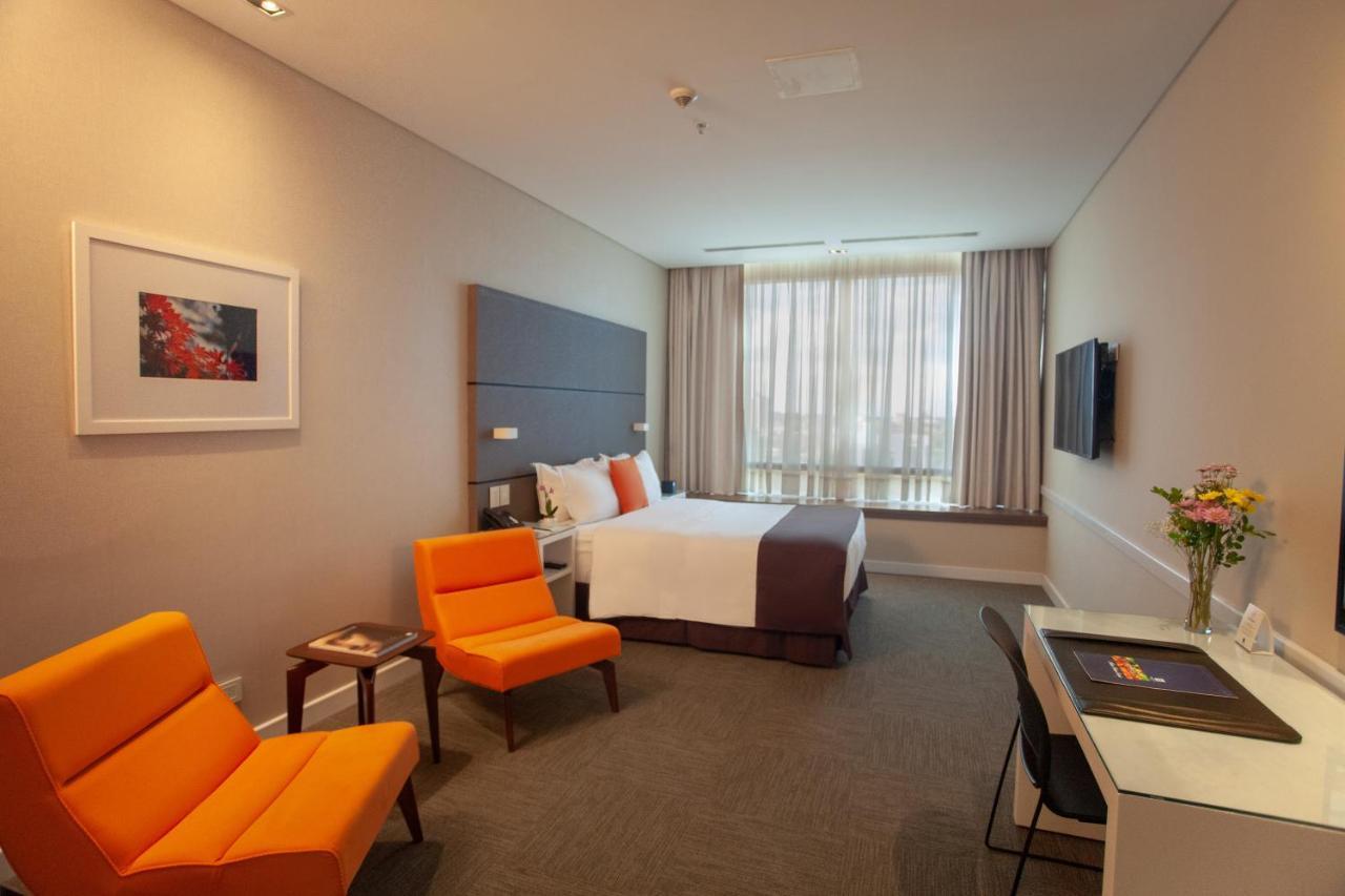 Paseo La Galeria Hotel & Suites Асунсион Екстериор снимка
